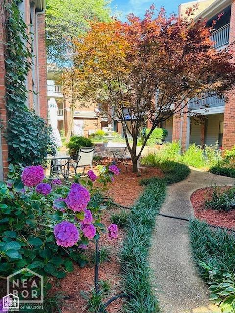 1300 S Church St, Jonesboro, AR 72401 - view of yard
