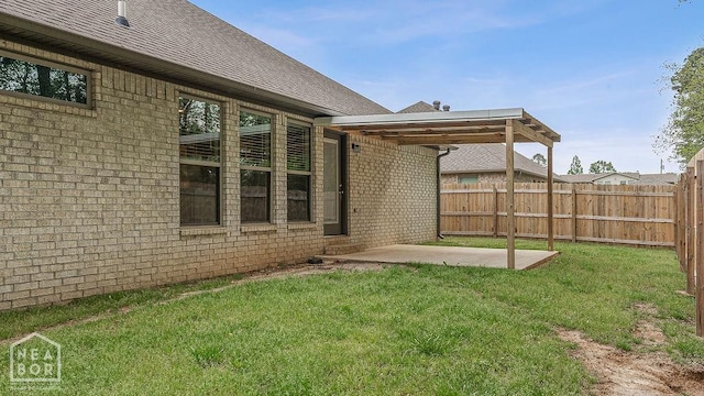 2100 N 29th St, Paragould, AR 72450 - view of yard featuring a patio area and fence