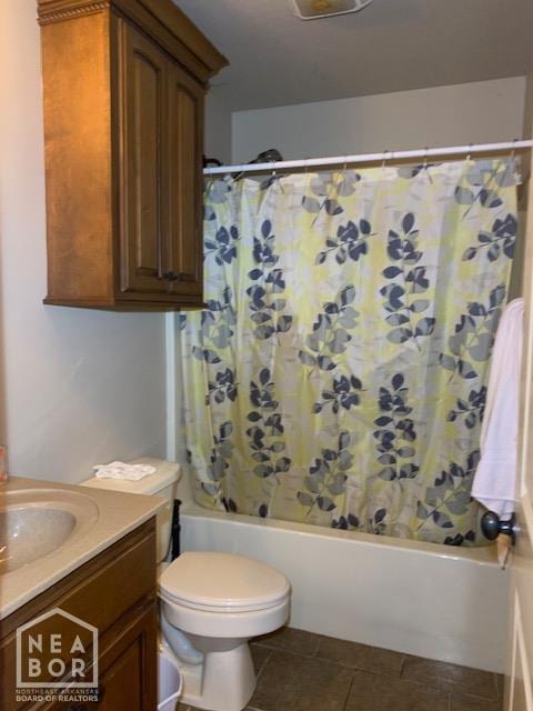 4709 Summit Ridge Dr, Jonesboro, AR 72404 - bathroom with vanity, shower / bath combo with shower curtain, toilet, and tile patterned floors