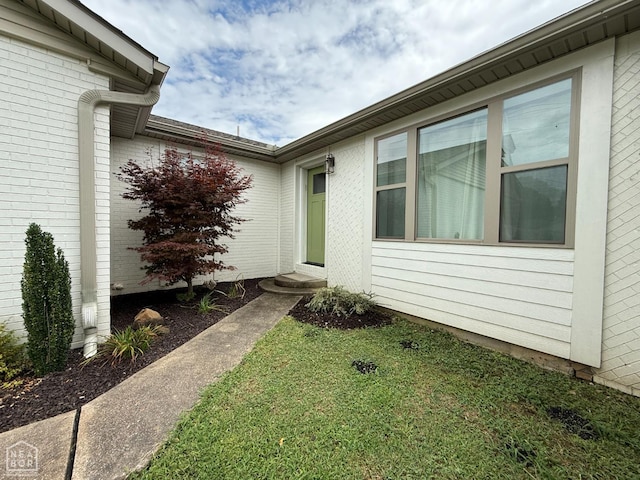 1354 Wiley Dr, Piggott, AR 72454 - view of exterior entry