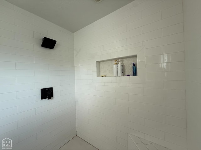 1354 Wiley Dr, Piggott, AR 72454 - full bathroom with tiled shower
