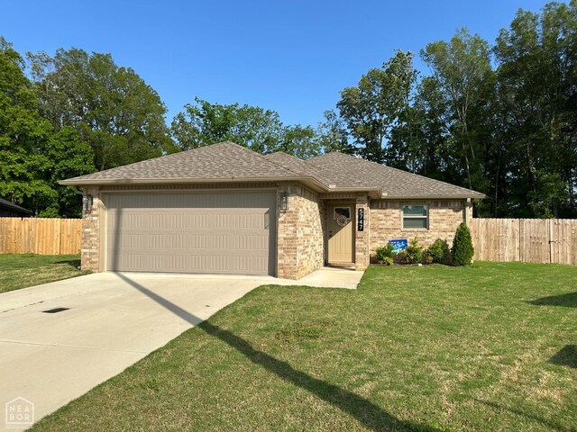 5747 Brookshire Dr, Jonesboro, AR 72401 - photo 1
