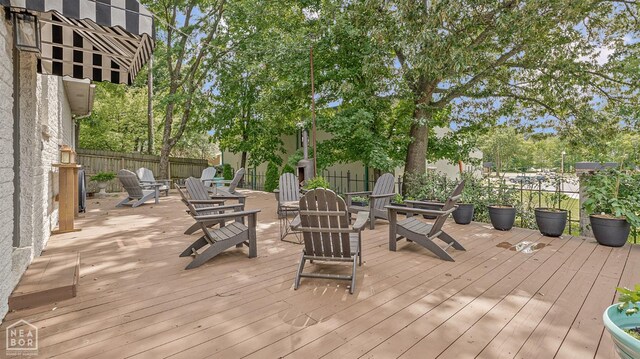 803 Fairway Dr, Jonesboro, AR 72401 - wooden terrace with fence