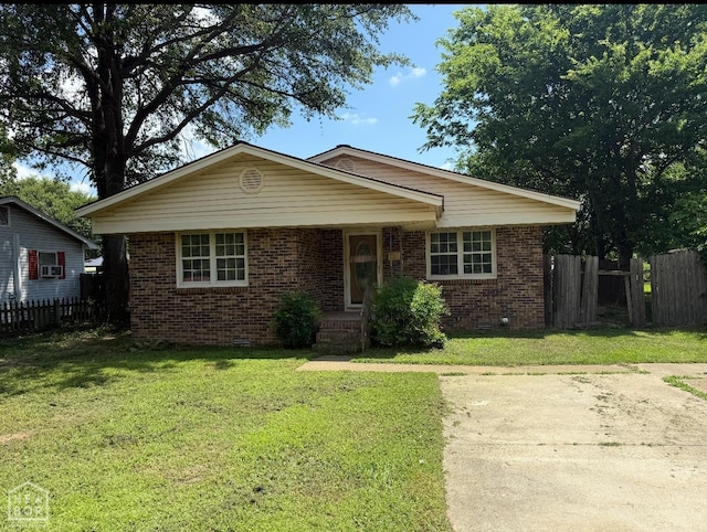 812 Swaney Ave, Trumann, AR 72472 - view of front of property featuring brick siding and crawl space