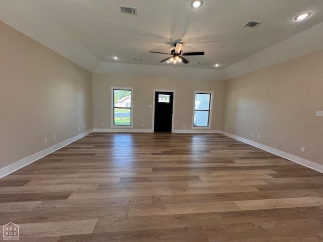 100 Lenford Dr, Bono, AR 72416 - unfurnished room with wood finished floors, recessed lighting, a ceiling fan, and baseboards