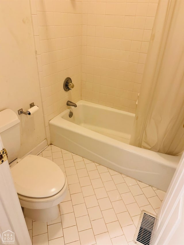 2208 John Cir, Newport, AR 72112 - full bathroom with toilet, shower / bath combo with shower curtain, tile patterned flooring, and visible vents