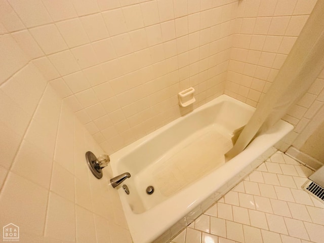 2208 John Cir, Newport, AR 72112 - full bath with tile patterned floors