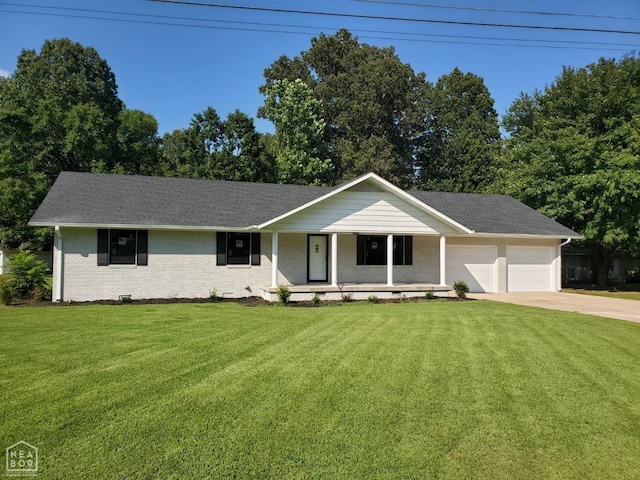 1017 Homecrest Dr, Piggott, AR 72454 - photo 1