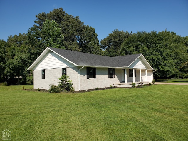 1017 Homecrest Dr, Piggott, AR 72454 - photo 5