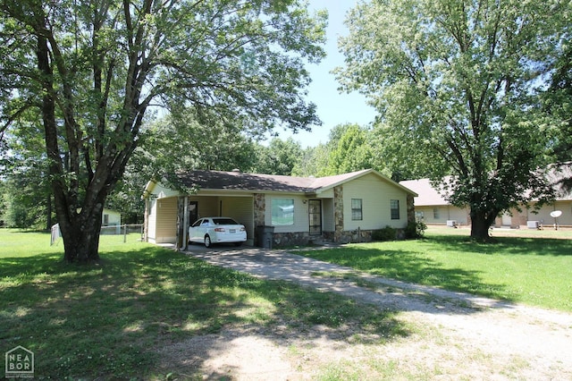 1704 Rector Rd, Paragould, AR 72450 - view of front of home featuring driveway and an attached carport