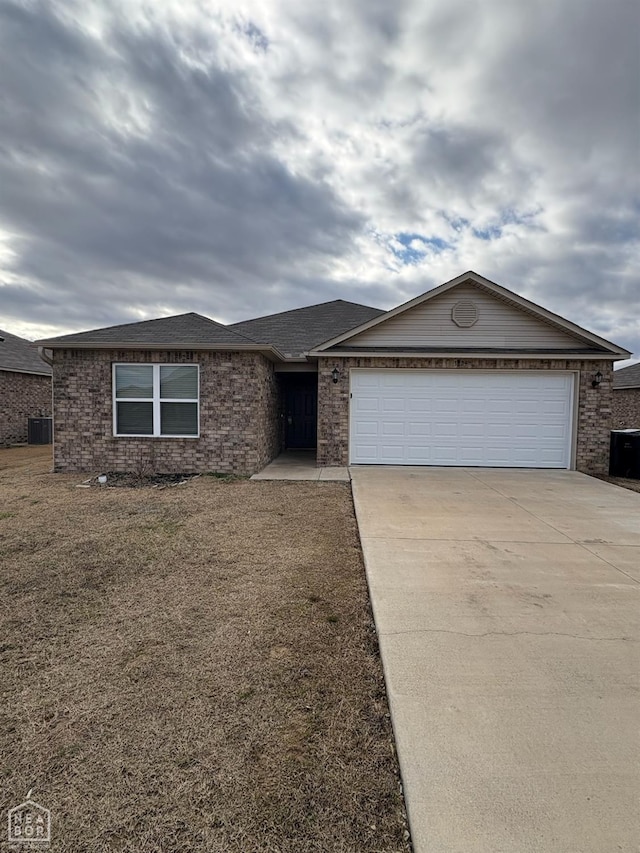 3829 Keeneland Dr, Jonesboro, AR 72404 - photo 1