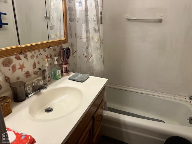 2201 Pyburn Ext, Pocahontas, AR 72455 - full bath featuring vanity and shower / bath combination with curtain