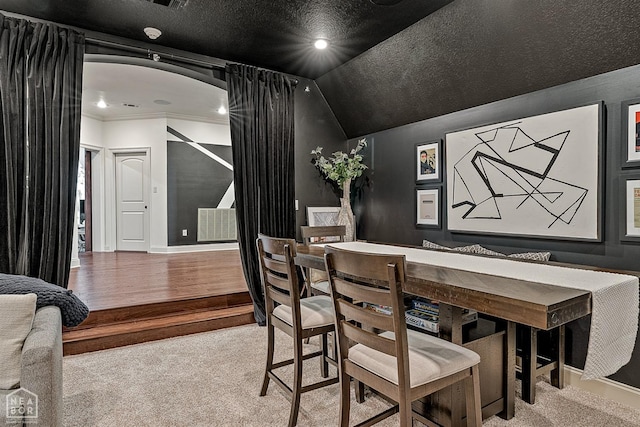 dining space with carpet floors, crown molding, visible vents, baseboards, and recessed lighting