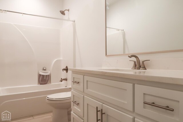 113 Hidden Creek Dr, Brookland, AR 72417 - bathroom featuring toilet, vanity, and shower / tub combination