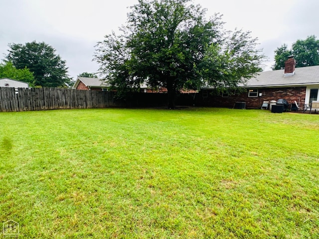 2804 Ivy Dr, Newport, AR 72112 - view of yard