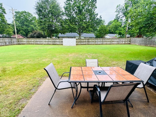 2804 Ivy Dr, Newport, AR 72112 - view of patio featuring outdoor dining space