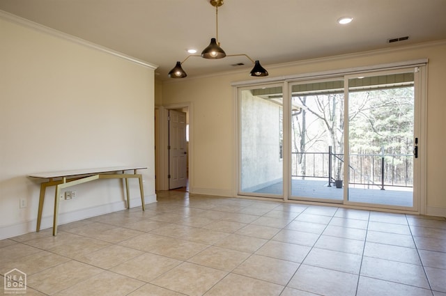 empty room featuring visible vents, ornamental molding, baseboards, and light tile patterned floors