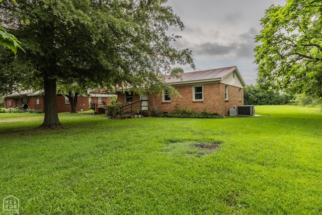 18020 Butterfly Rd, Harrisburg, AR 72432 - view of green lawn