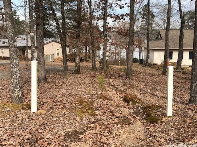 000 Memory Ln, Greers Ferry, AR 72067