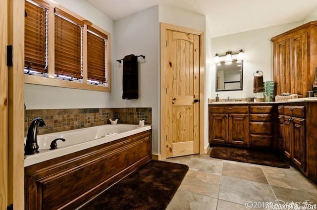 69 Jackson Rdg, Eureka Springs, AR 72631 - bathroom with vanity and a tub