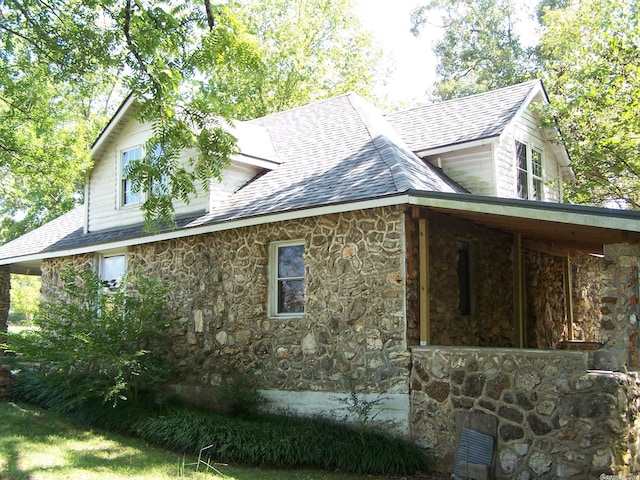 view of property exterior