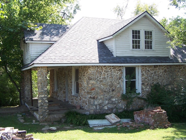 view of front facade