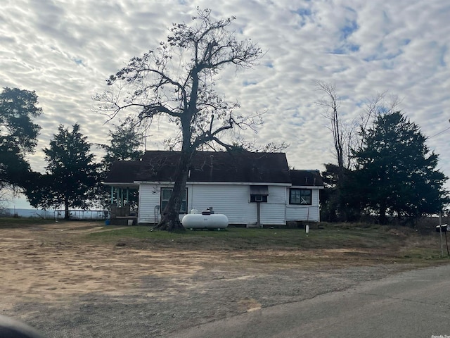 view of property exterior