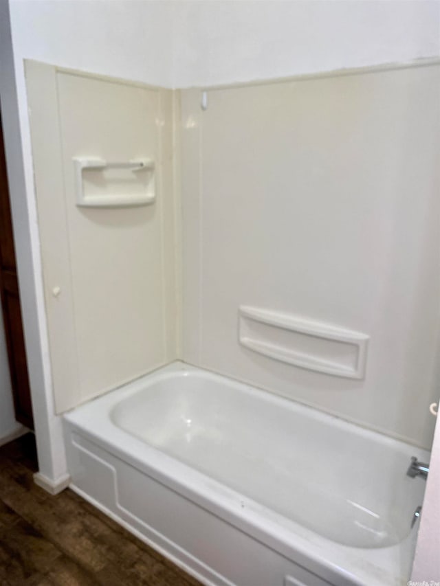 bathroom featuring shower / tub combination