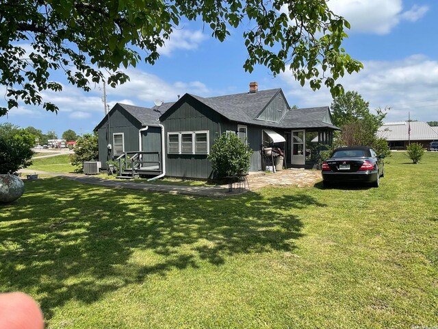 647 Ash Flat Dr, Ash Flat, AR 72513