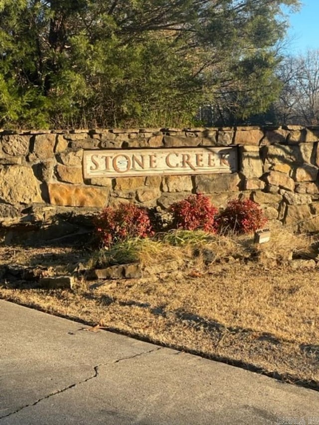 Listing photo 3 for 1321 Stone Crk, Jonesboro AR 72401