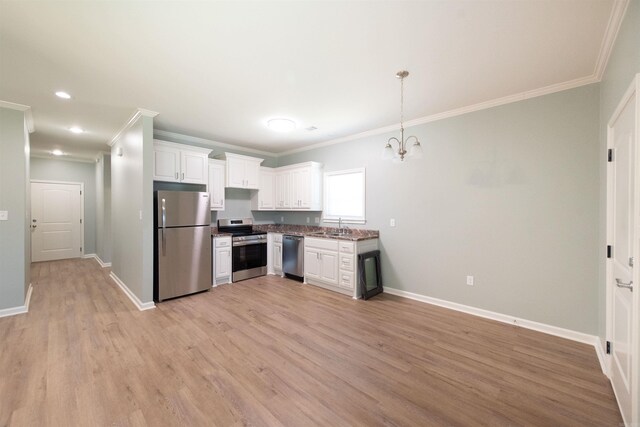 empty room featuring concrete floors