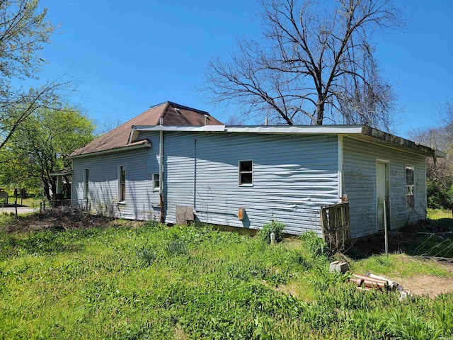 view of side of home