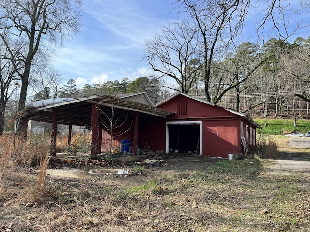 view of outdoor structure