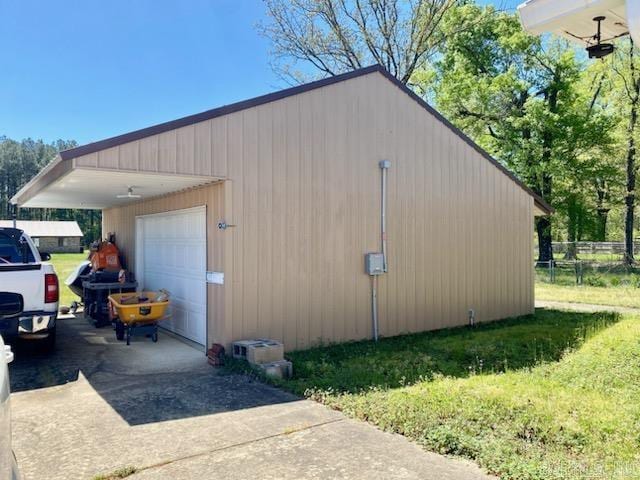 500 E Ingram St, E Camden, AR 71701 - view of outbuilding with an outbuilding and concrete driveway