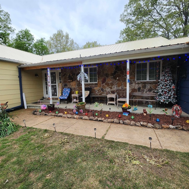 view of front of home with a porch