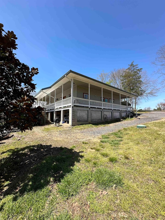 view of home's exterior