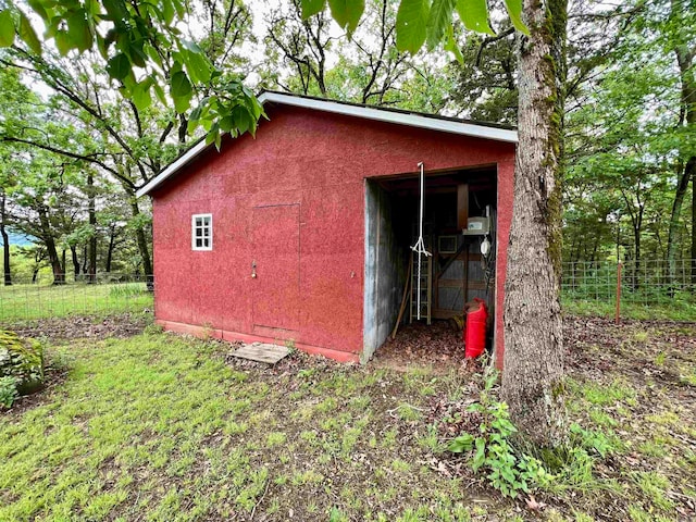 view of outdoor structure