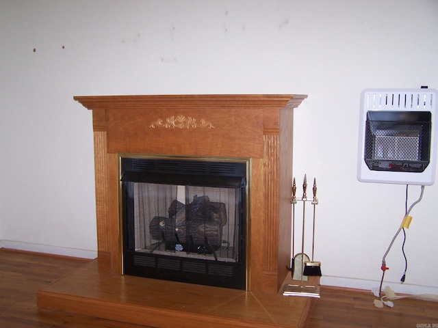 room details with hardwood / wood-style flooring