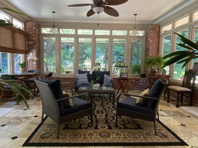 sunroom with ceiling fan