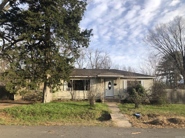 view of front of house