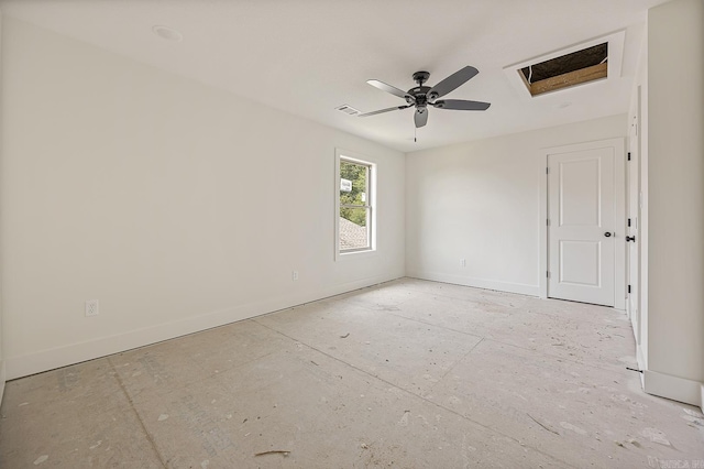 spare room with ceiling fan