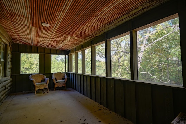 view of unfurnished sunroom