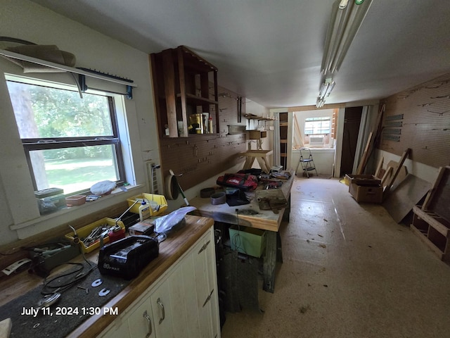 kitchen featuring cooling unit