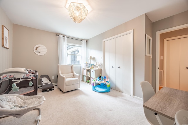 living area with carpet floors