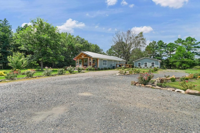 ranch-style house with a porch