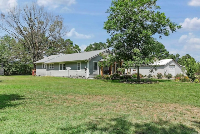 exterior space featuring a yard