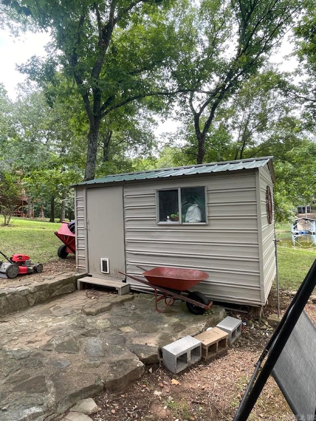 view of outdoor structure