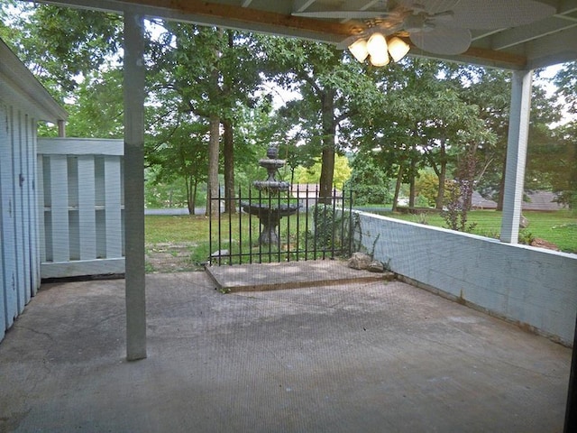 view of patio / terrace with ceiling fan