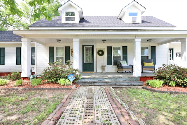 view of front of house featuring a porch