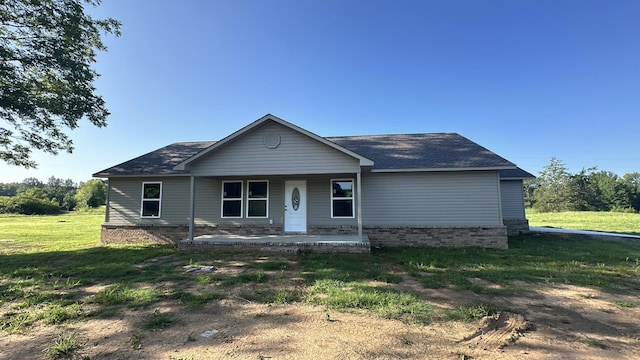 single story home featuring a front yard and covered porch